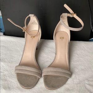 H&M Gray Ankle Strap Heels SZ 38